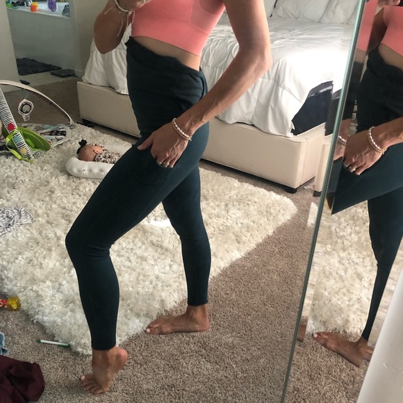 Green Senita Maternity leggings - Picture 5 of 7